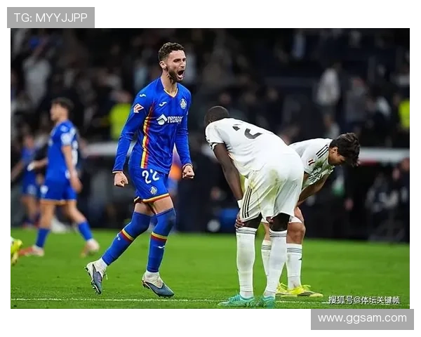 费兰-门迪皇马生涯在伯纳乌西甲42场不败，位列队史第三